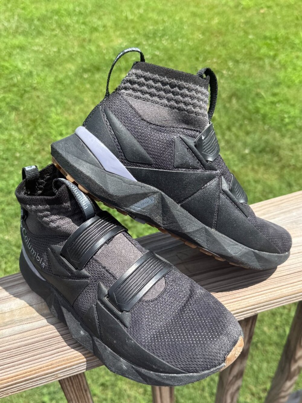 Columbia Facet OutDry Mid Hiking Shoes Kids 6 Gorpcore Trail Black Boot 3980